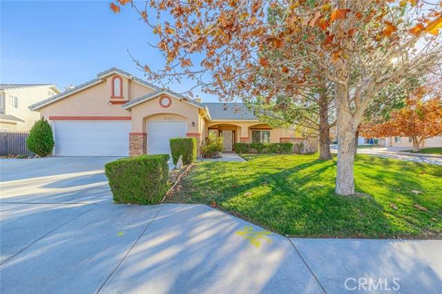 2104 W Avenue J6, Lancaster, CA 93536