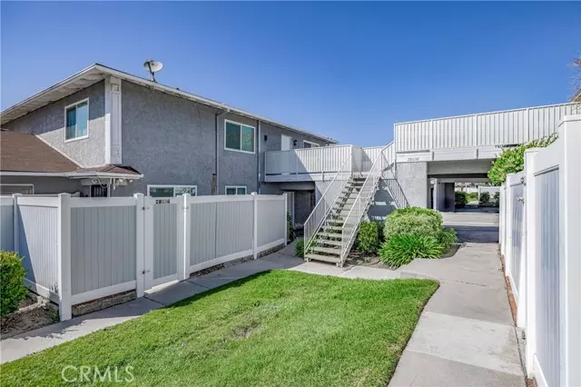 Saugus, CA 91350,28036 Robin Avenue