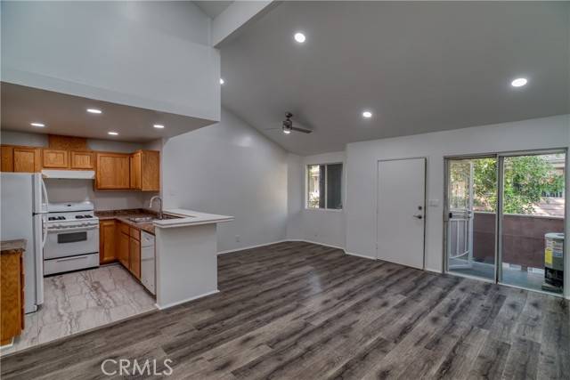 13126 Bromont Avenue #4, Sylmar, CA 91342