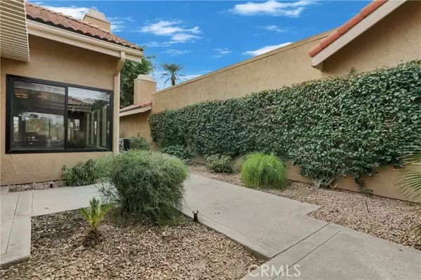 Palm Desert, CA 92260,9 Verde Way