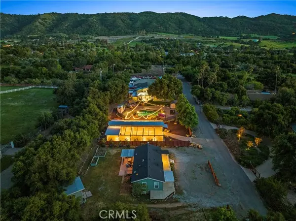 12475 Christmas Tree Road, Ojai, CA 93023