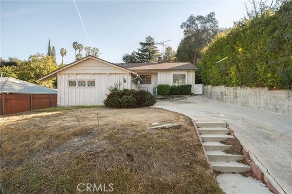 22060 Independencia Street, Woodland Hills, CA 91364