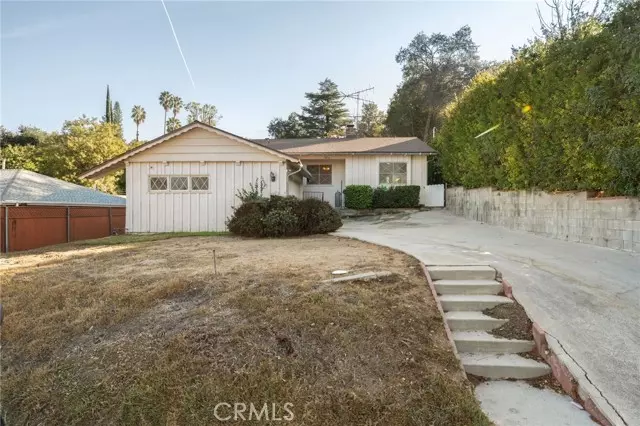 22060 Independencia Street, Woodland Hills, CA 91364