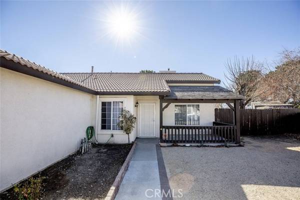 Lancaster, CA 93535,3300 E Avenue K3