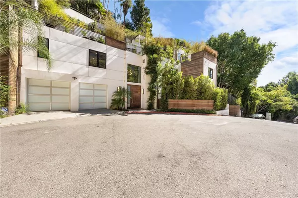 1414 Dawnridge Drive, Beverly Hills, CA 90210