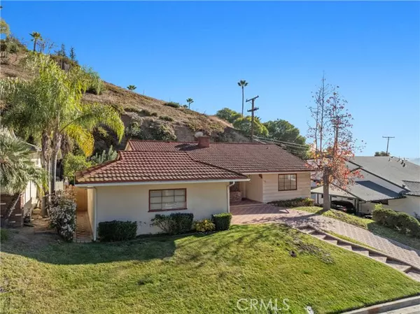 Glendale, CA 91202,1636 Larco Way