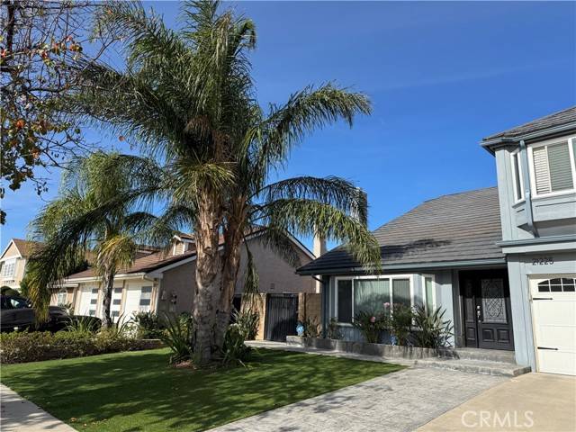 21225 Nashville Street, Chatsworth, CA 91311