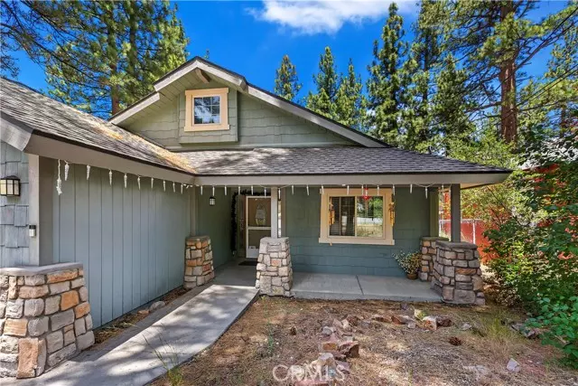 329 E Sherwood Boulevard, Big Bear City, CA 92314