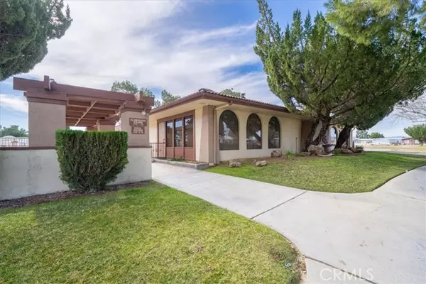 Lancaster, CA 93534,48303 20th #68