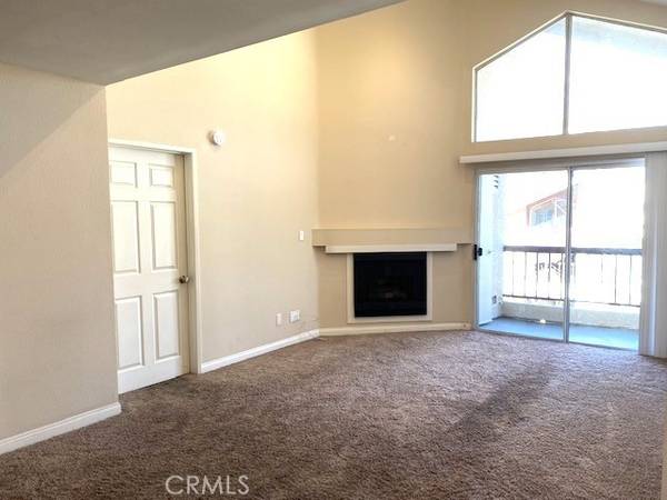 21450 Burbank Boulevard #311, Woodland Hills, CA 91367