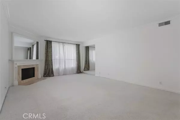 Sherman Oaks, CA 91403,4707 Willis Avenue #108