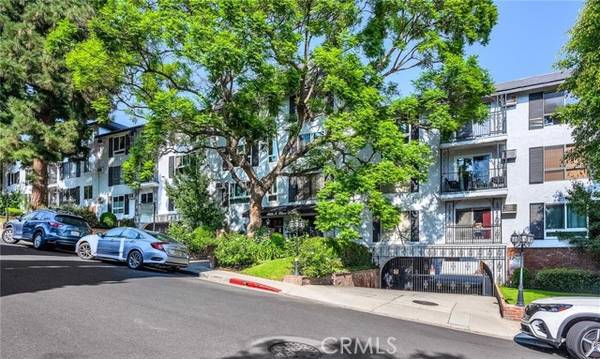 1222 N Olive Drive #213, West Hollywood, CA 90069