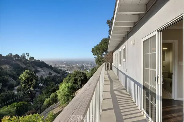 3615 Sunswept Drive, Studio City, CA 91604