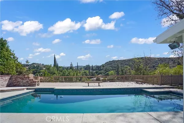 22740 Liberty Bell Road, Calabasas, CA 91302