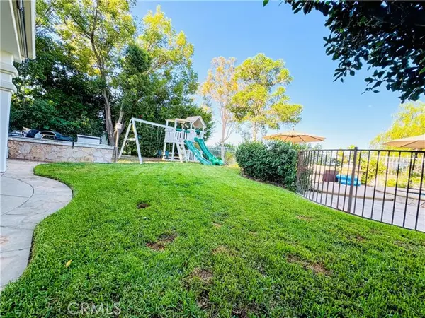 Calabasas, CA 91302,25418 Cumberland Lane