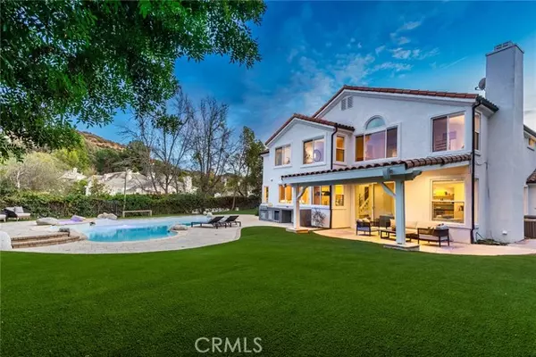 Calabasas, CA 91302,24903 Lorenzo Court