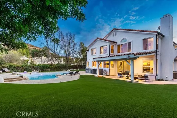 Calabasas, CA 91302,24903 Lorenzo Court