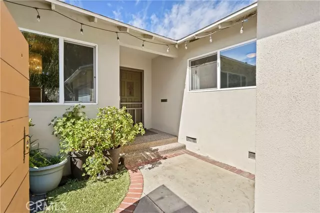 6213 Enfield Avenue, Encino, CA 91316