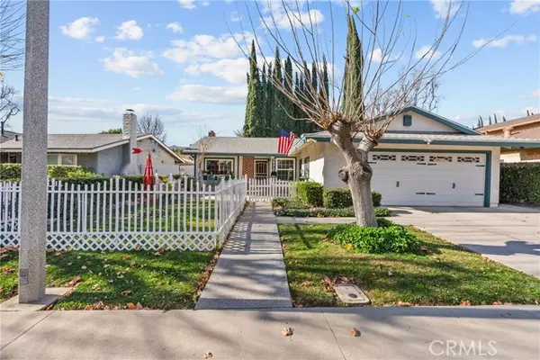 25123 Markel Drive, Newhall, CA 91321