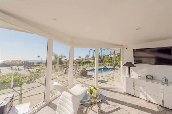 Malibu, CA 90265,3858 Malibu Country Drive