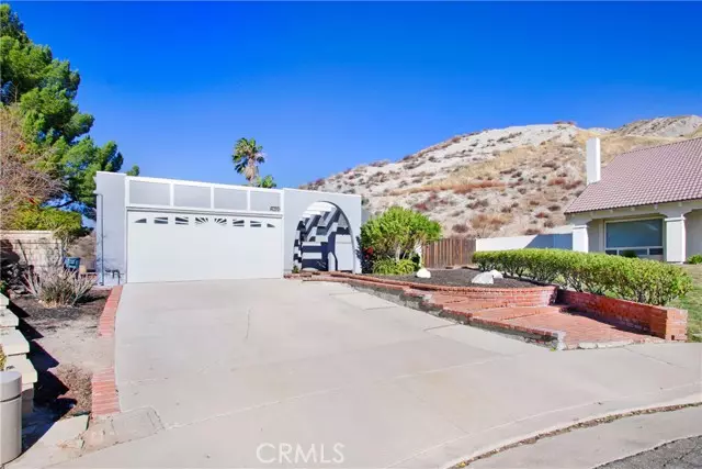 29325 Snapdragon Place, Canyon Country, CA 91387