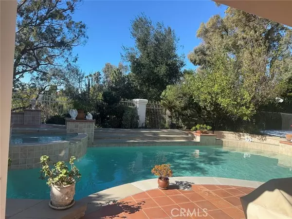 5403 Newcastle Lane, Calabasas, CA 91302