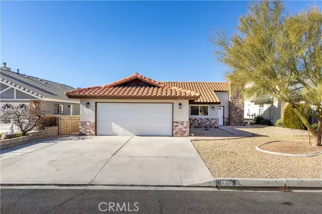 13710 White Sail Drive, Victorville, CA 92395