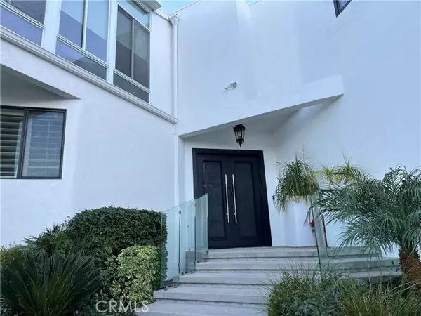 3000 Dona Nenita Place, Studio City, CA 91604