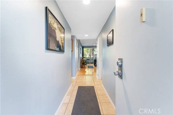 4242 Stansbury Avenue #106, Sherman Oaks, CA 91423