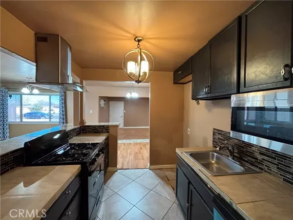 Palmdale, CA 93551,38809 Juniper Tree Road