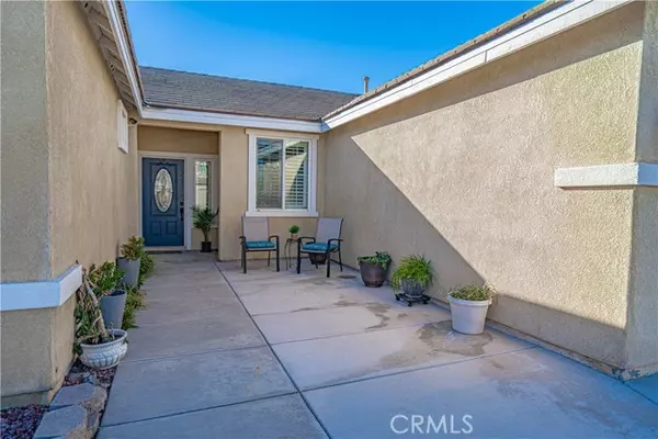 3042 W Milling Street, Lancaster, CA 93536