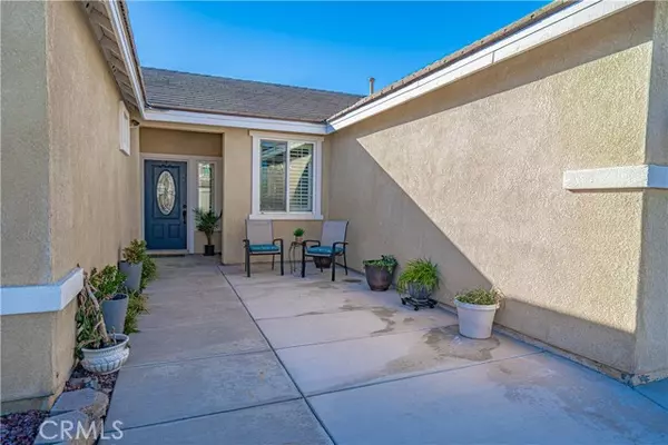 3042 W Milling Street, Lancaster, CA 93536