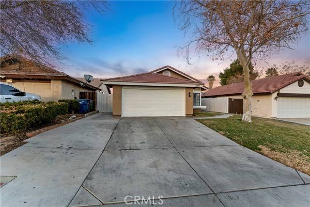 2837 Fairfield Avenue, Palmdale, CA 93550