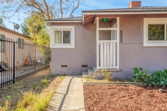 6321 Blucher Avenue, Van Nuys, CA 91411