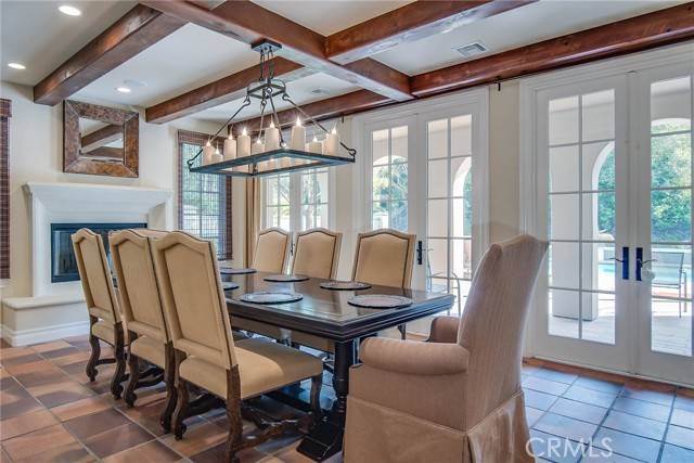 Calabasas, CA 91302,25440 Prado De Las Peras