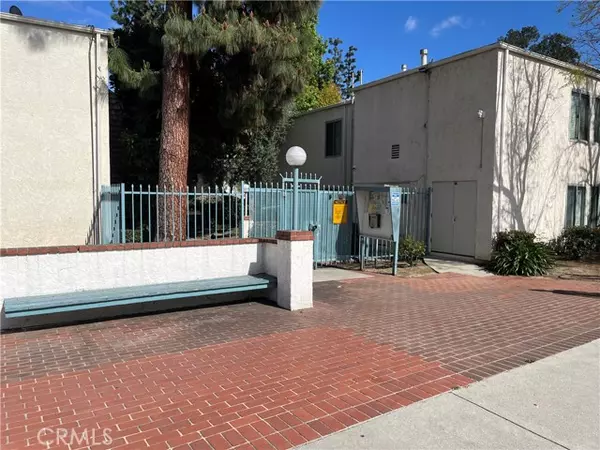 Tarzana, CA 91356,5700 Etiwanda Avenue #288