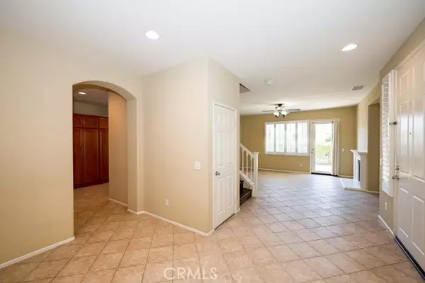 Valencia, CA 91355,27933 Sirani Court