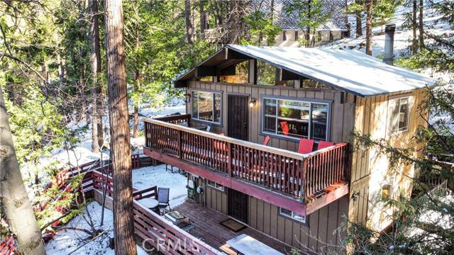 Crestline, CA 92325,24719 Valle Drive