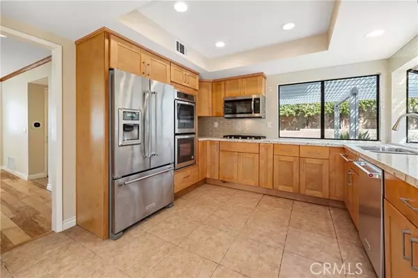 Simi Valley, CA 93063,3604 Highbury Court