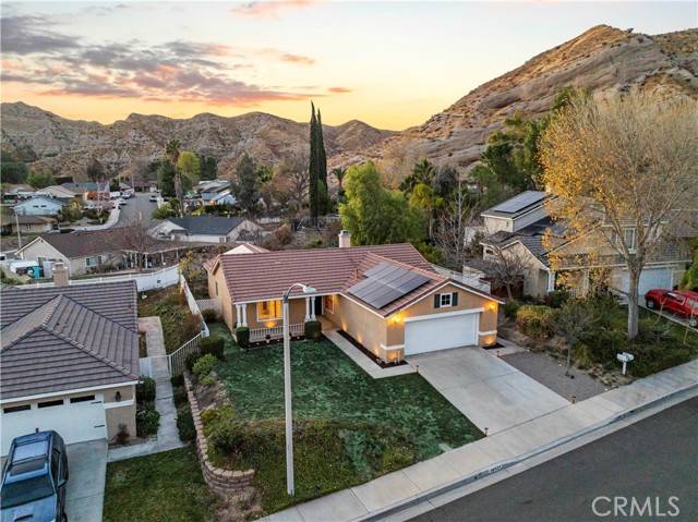Canyon Country, CA 91387,30431 Sunrose Place