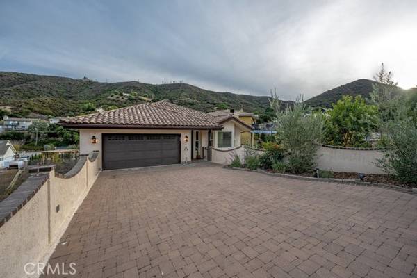 1124 Kathleen Drive, Newbury Park, CA 91320