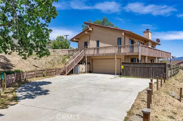 Tehachapi, CA 93561,26500 Oakflat Drive