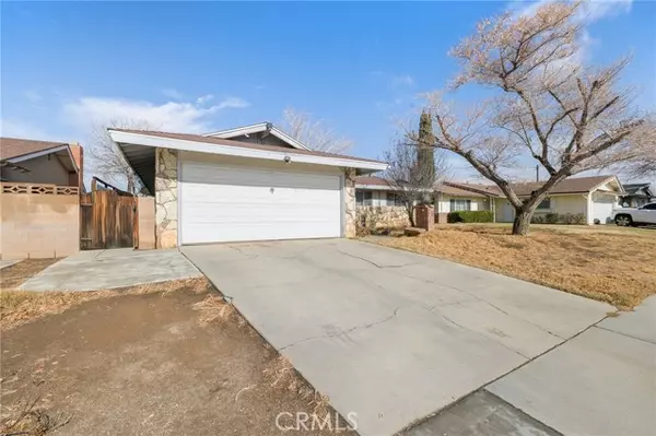 1133 W Avenue J11, Lancaster, CA 93534