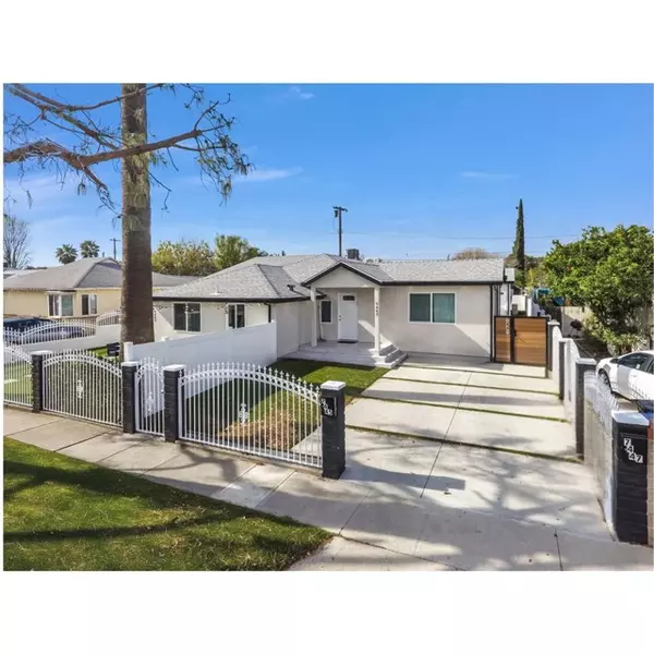 7445 Oakdale Avenue, Winnetka, CA 91306