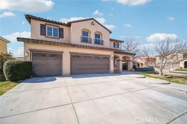 44261 Sunmist Court, Lancaster, CA 93535