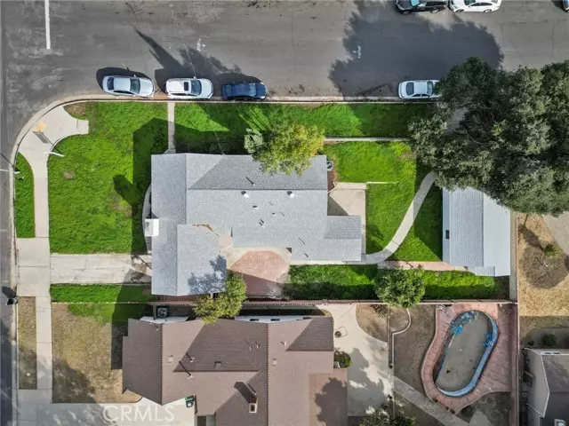 13500 Gridley Street, San Fernando, CA 91340