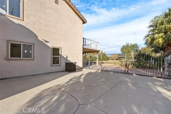 40946 Via Tranqilo, Palmdale, CA 93551