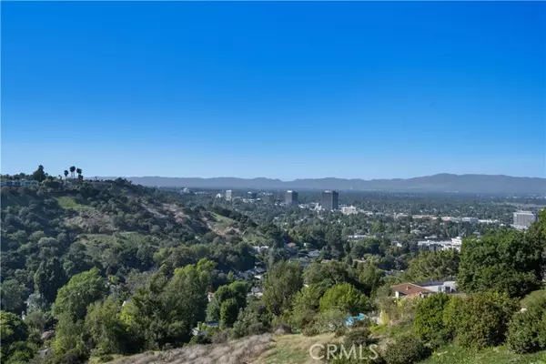 4033 Cody Road, Sherman Oaks, CA 91403