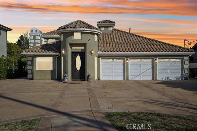 Sherwood Forest, CA 91325,8820 Encino Avenue