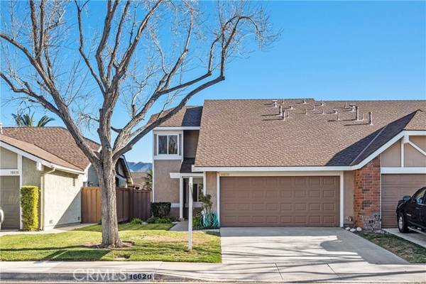 16620 Shinedale Drive, Canyon Country, CA 91387